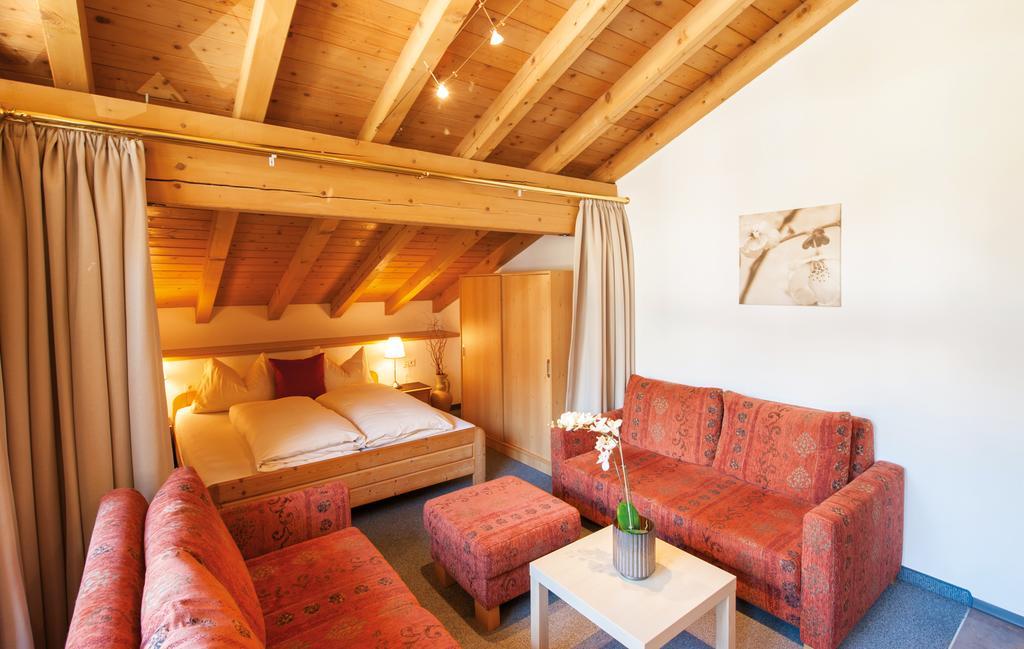 Ferienanlage Hechenbergerhof บีเคลบาค ภายนอก รูปภาพ